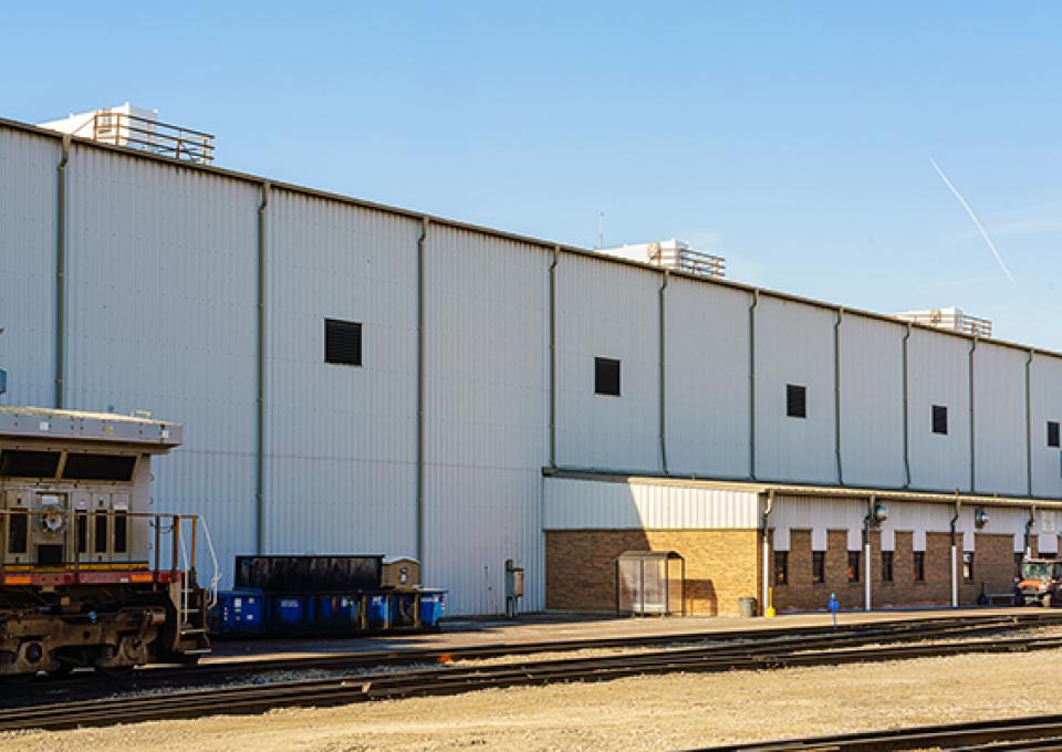 Exterior building with Roof Top HVAC