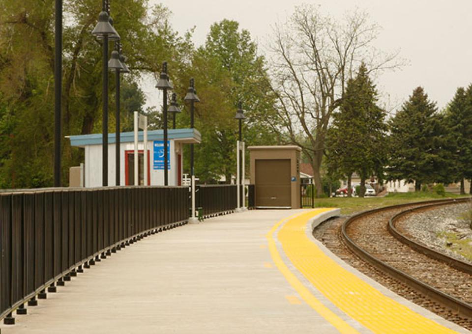 Amtrak ARRA Rensellear, IN - New handicap lift storage.