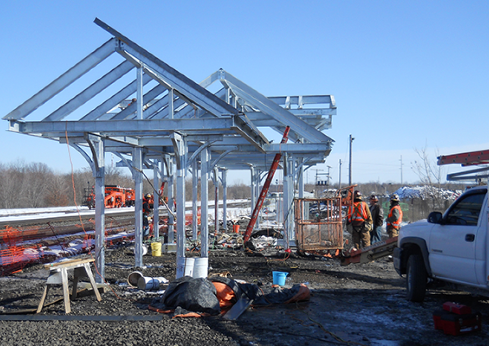Amtrak ARRA Alliance, OH - Steel framework for the commuter depot.